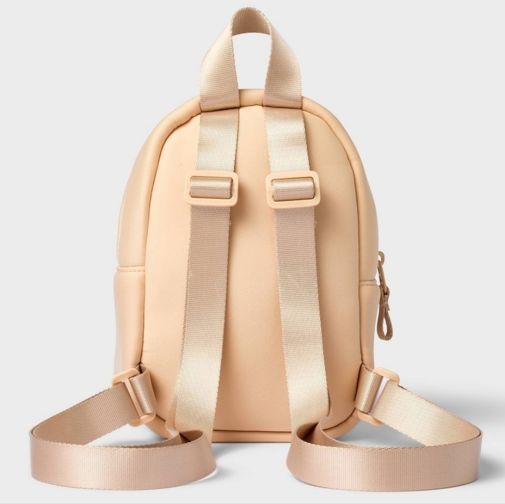 NWT All In Motion Neoprene Mini Backpack Cream - Picture 2 of 9